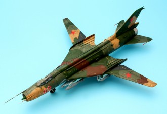 Scale model  Sukhoi Su-17 Serial