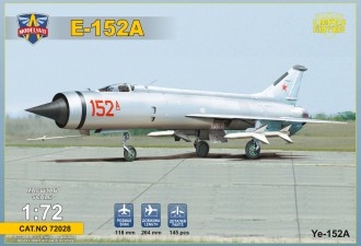 Scale model  Ye-152A Soviet twin-engined interceptor
