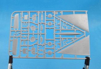 Scale model  Mirage IIIE/EZ fighter-bomber